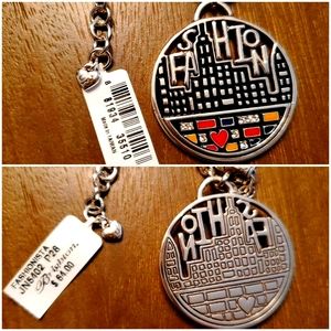 Brighton Fashion city and heart necklace